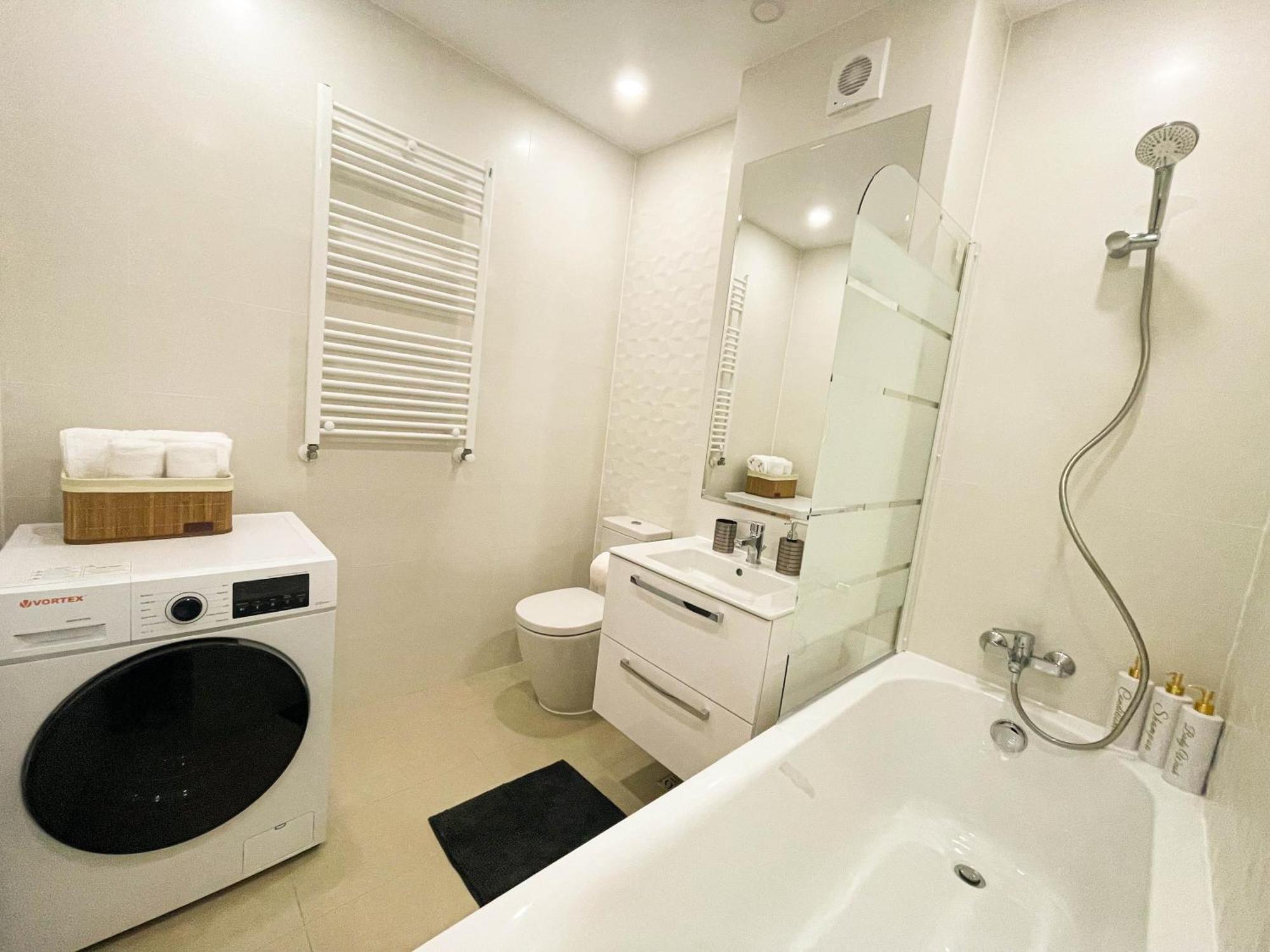 Metropolis Elegance Apartment Bucharest Luaran gambar